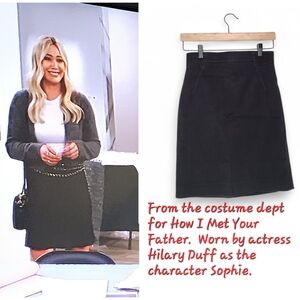 Gucci Cotton Blend Mini Skirt in Black Size 40